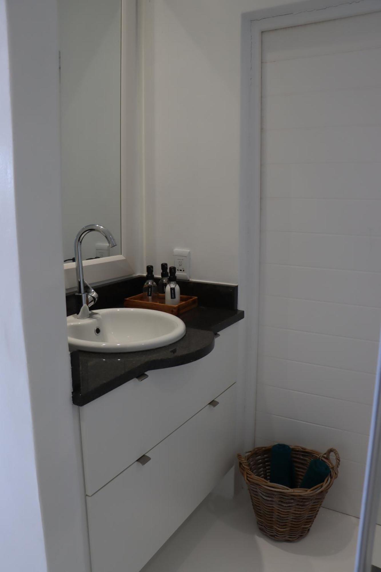 Nivenia Beach House Bettyʼs Bay Exterior foto