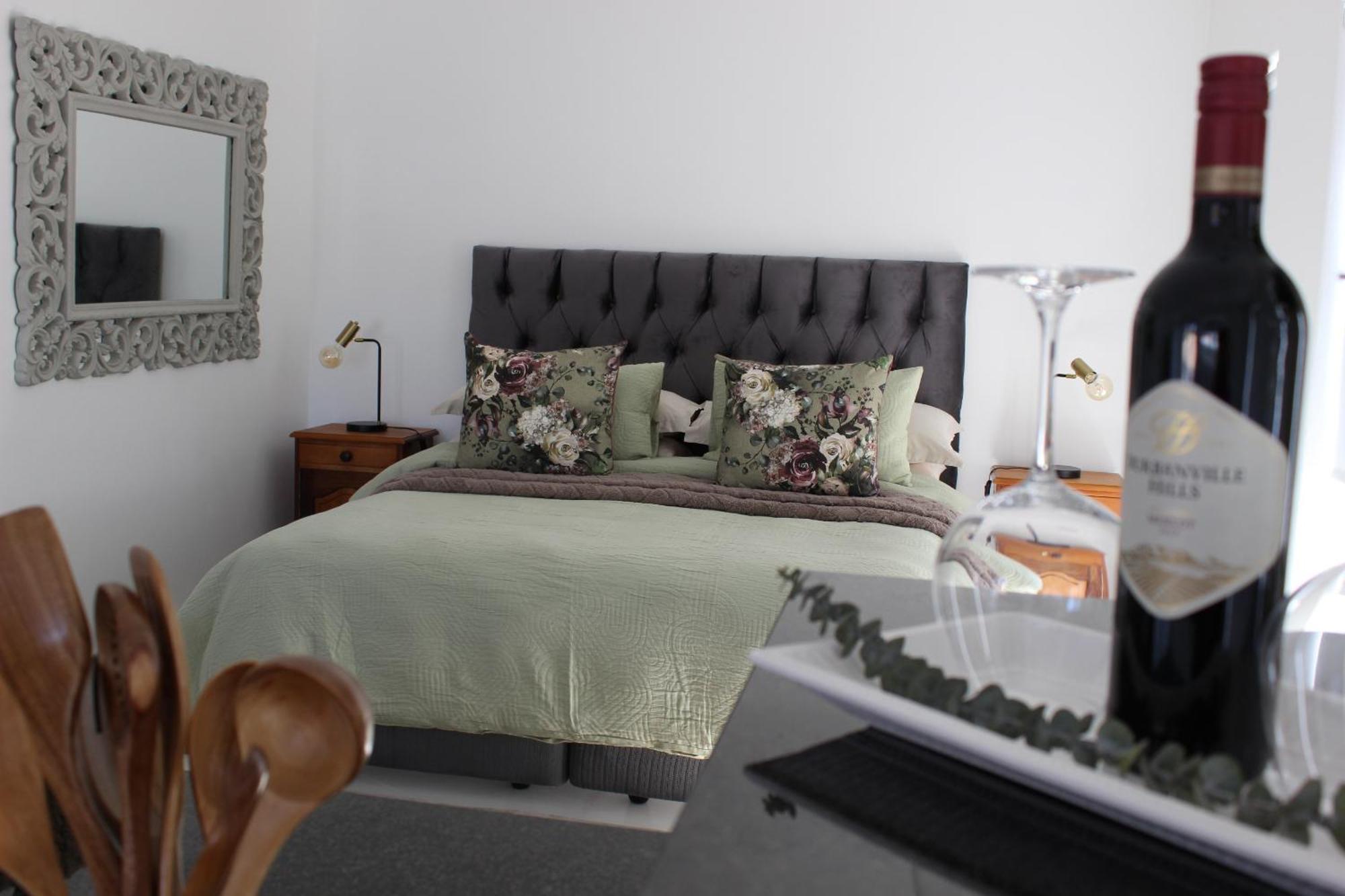 Nivenia Beach House Bettyʼs Bay Exterior foto